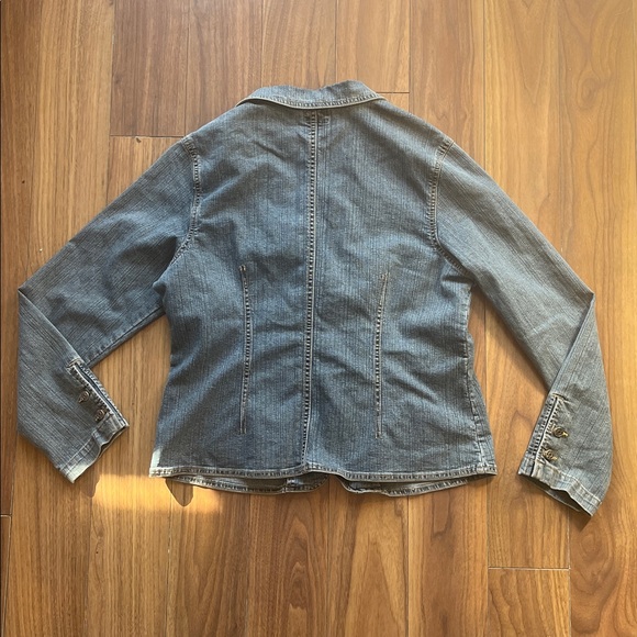 B.U.M. Equipment Classic Blue Jean Jacket - Picture 7 of 7